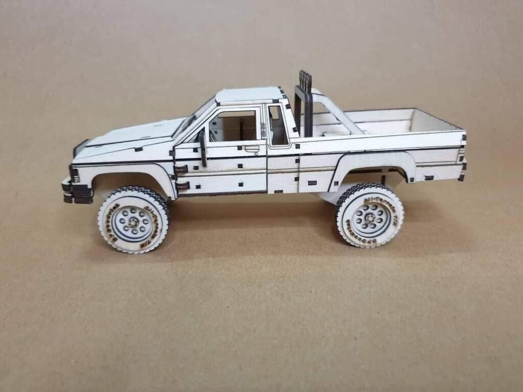 Toyota 1987 single cab pickup (1)
