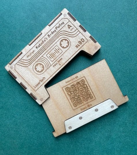 Cassette retro QR Playlist - Imagen 3