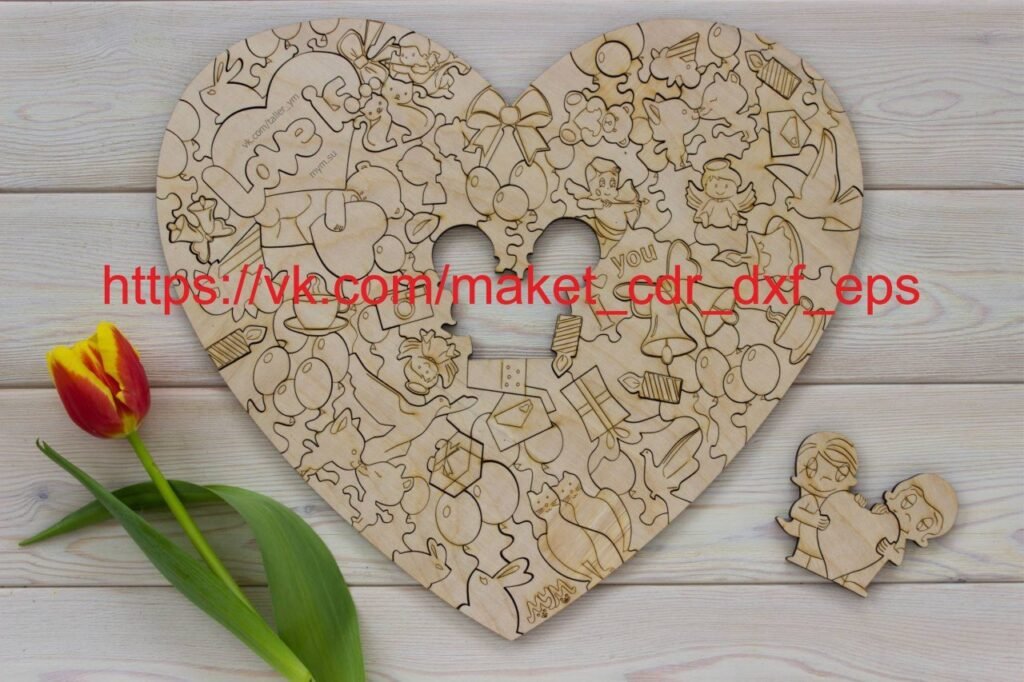 CORAZON CON FIGURAS
