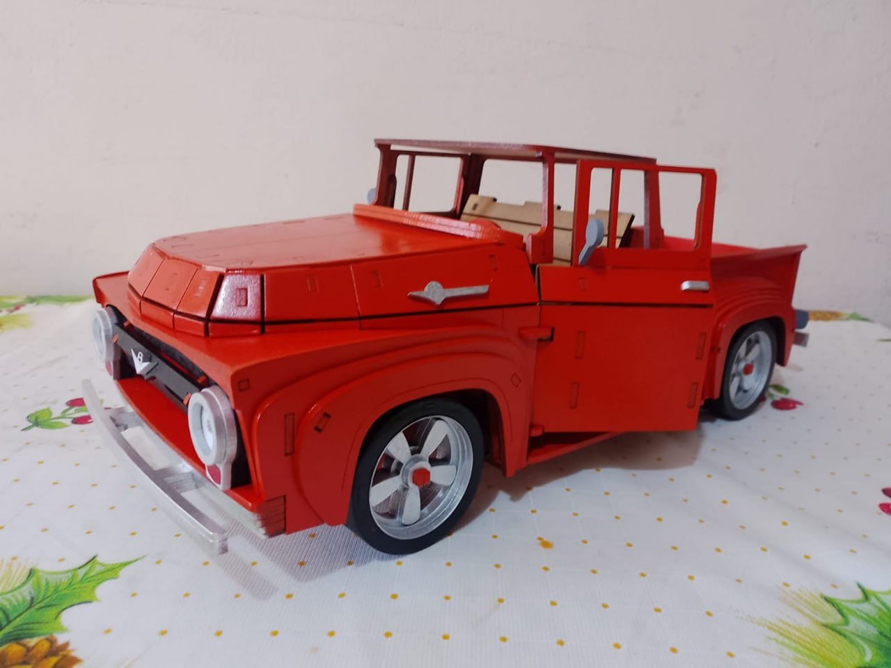 CAMIONETA FORD V8